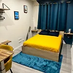 Worldroom Privee Avec Espace Commun Hostel *