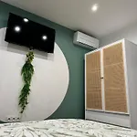 Hostel Worldroom Privee Avec Espace Commun *