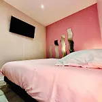 Worldroom Privee Avec Espace Commun Hostel Perpignan