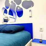 Worldroom Privee Avec Espace Commun Perpignan