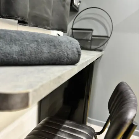 Worldroom Privee Avec Espace Commun אכסניה *