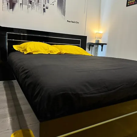 Hostel Worldroom Privee Avec Espace Commun Perpignan