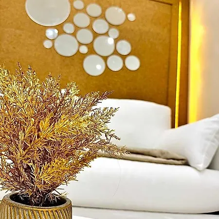 Worldroom Privee Avec Espace Commun פרפיניין