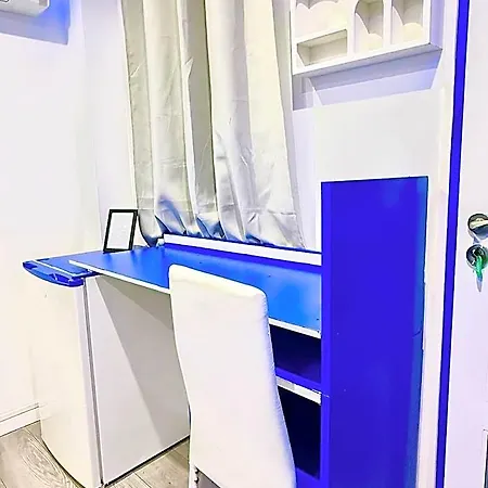 אכסניה Worldroom Privee Avec Espace Commun פרפיניין